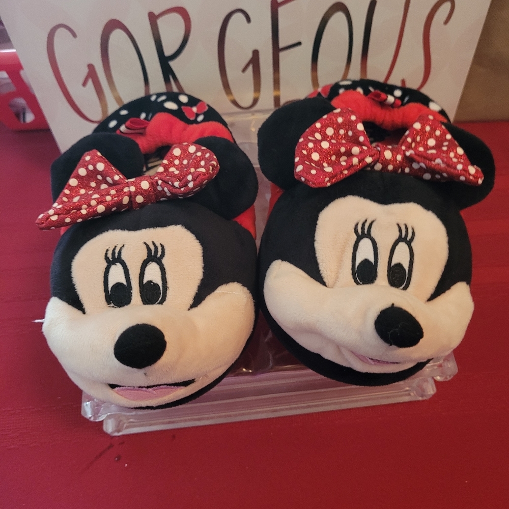 Kids Minnie mouse bedroom slippers